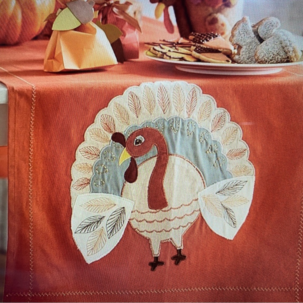 Pottery Barn Thanksgiving kids table runner